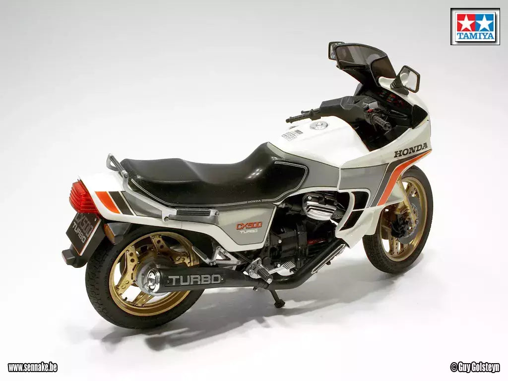 1/12 Honda CX500 Turbo - Tamiya - (Kit de Montagem)