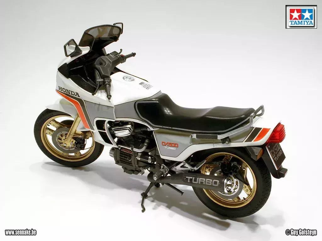 1/12 Honda CX500 Turbo - Tamiya - (Kit de Montagem)