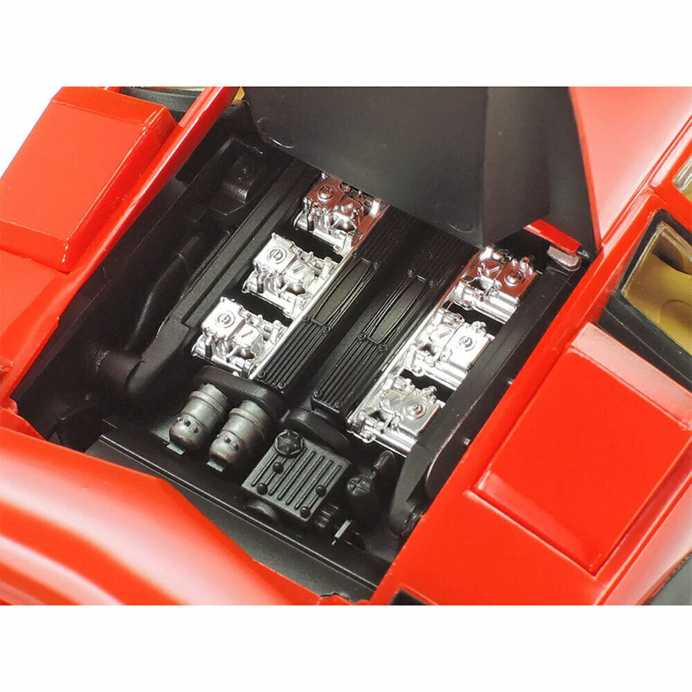 1/24 Lamborghini Countach LP500S (Red Body w/ Clear Coat)