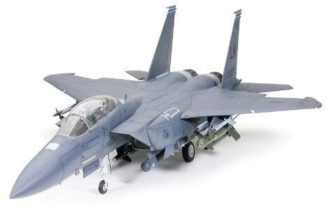 1/32 F-15E Strike Eagle "Bunker Buster