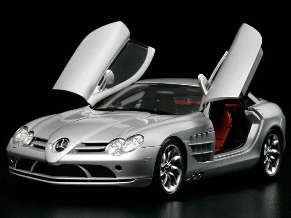 1/24 MERCEDES-BENZ SLR McLaren