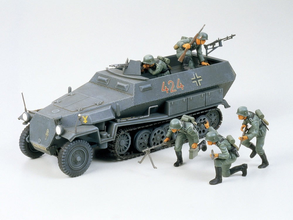 1/35 German Hanomag Sdkfz 251/1 Kit