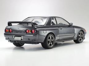 1/24 Kit Nissan Skyline GT-R R32