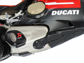 1/12 Ducati Superleggera V4