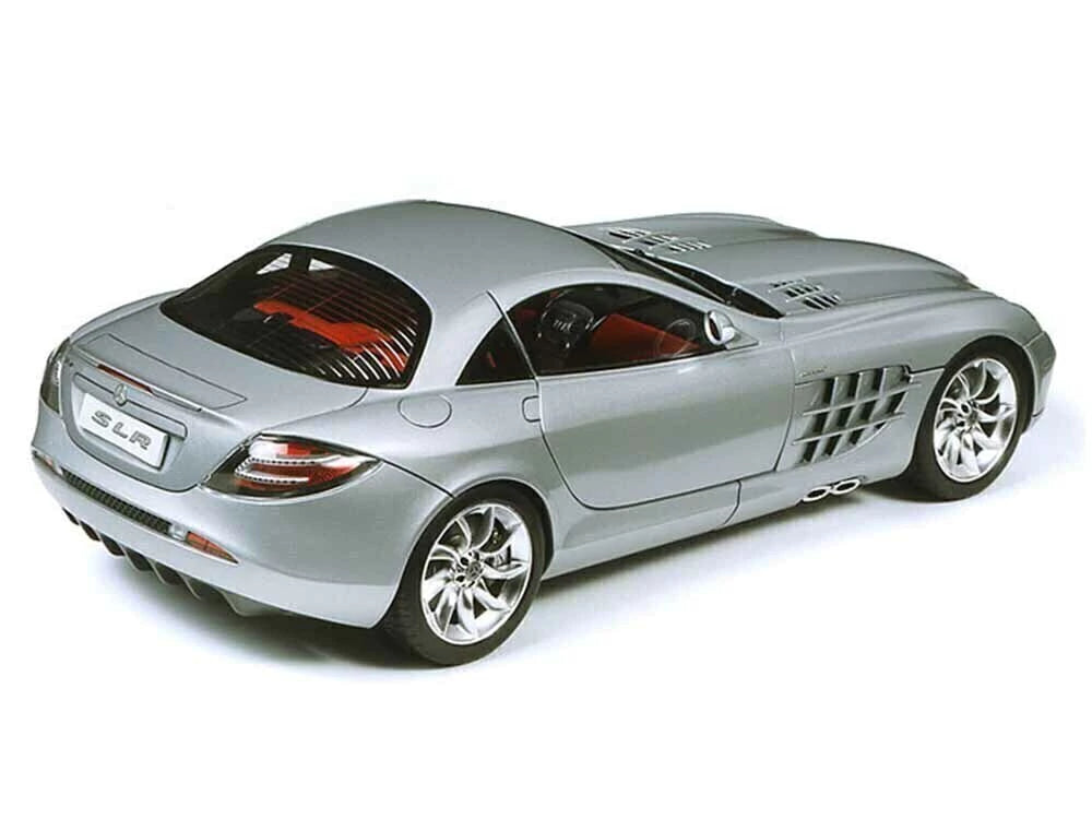 1/24 MERCEDES-BENZ SLR McLaren