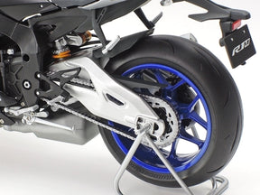 1/12 Yamaha YZF-R1M