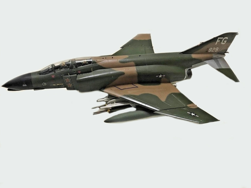 1/32 McDonnell F-4 C/D Phantom II