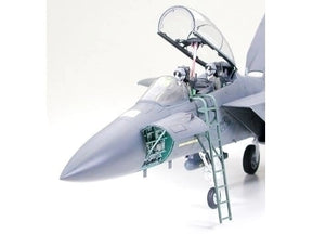 1/32 F-15E Strike Eagle "Bunker Buster