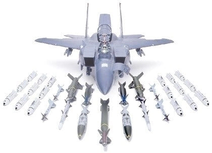 1/32 F-15E Strike Eagle "Bunker Buster