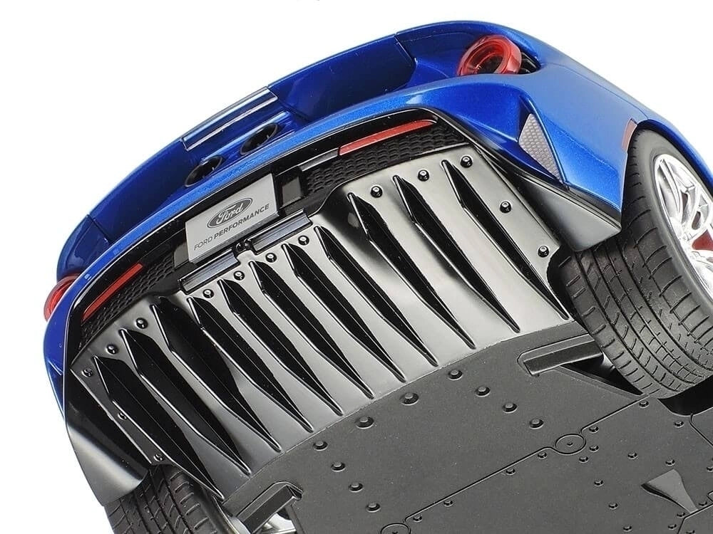 1/24 Ford GT