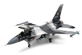 1/48 F-16C / N "Agressor / Adversário"