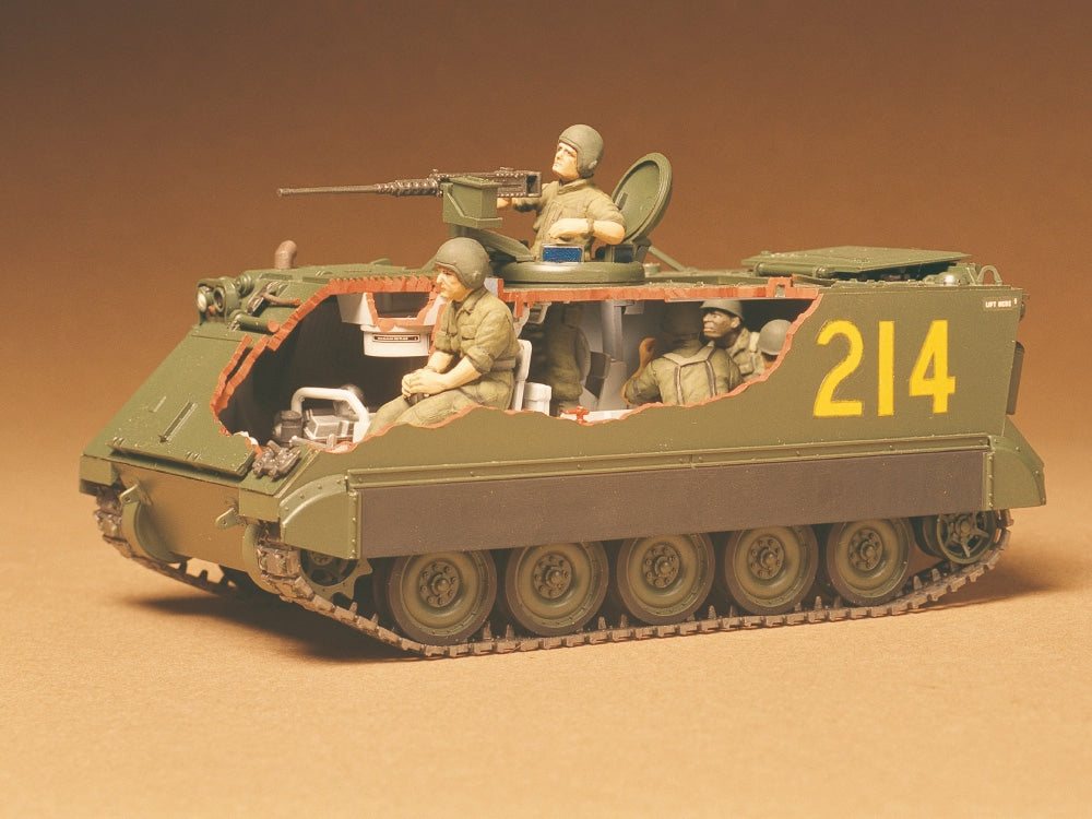 1/35 U.S. M113 A.P.C. Kit